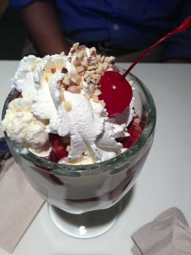 ghirardelli ice cream sundae